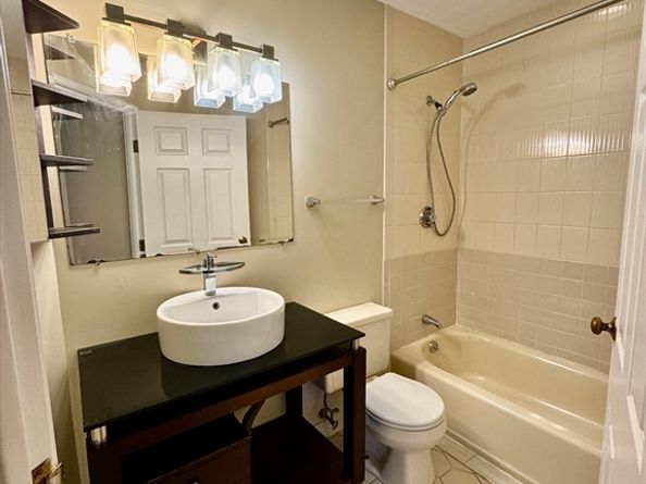 90 Quincy Shore Drive 501, Quincy MA 02171
