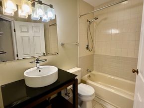 90 Quincy Shore Drive 501, Quincy MA 02171