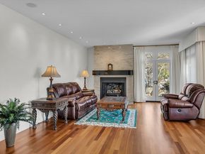 3 Cliff St, Nahant MA 01908