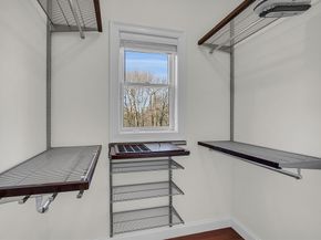 3 Cliff St, Nahant MA 01908