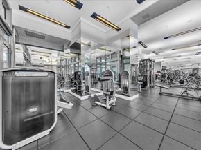 90 SW 3rd St 2604, Miami FL 33130