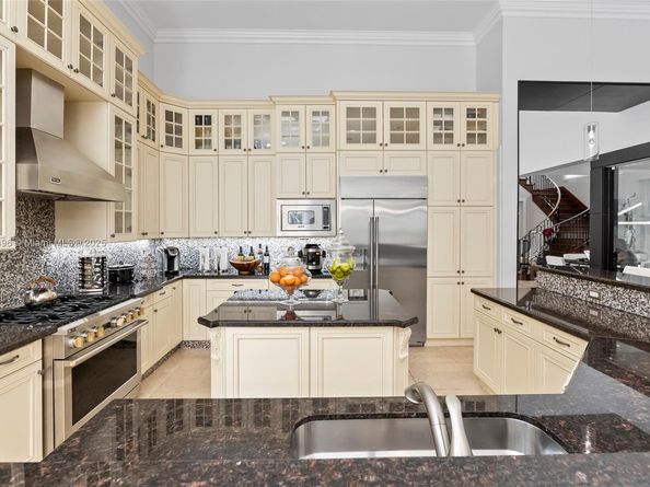 17866 Lake Azure Way, Boca Raton FL 33496