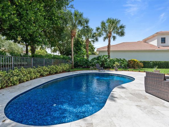 17866 Lake Azure Way, Boca Raton FL 33496