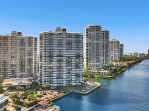 20515 E Country Club Dr 1642, Aventura FL 33180