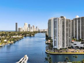20515 E Country Club Dr 1642, Aventura FL 33180