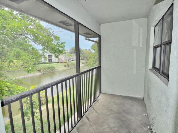 3971 NW 87th Ave 3971, Sunrise FL 33351