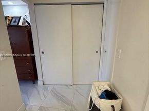 401 Golden Isles Dr 415, Hallandale Beach FL 33009