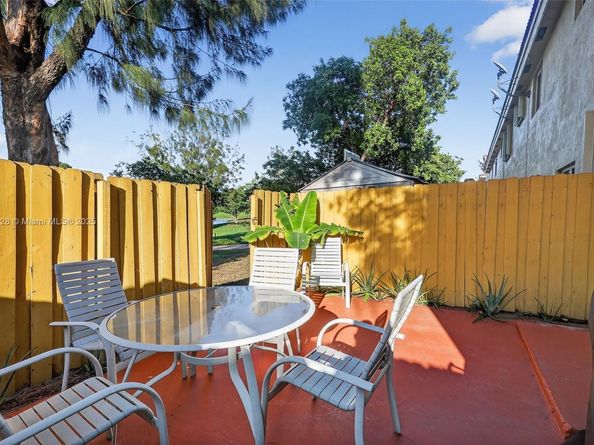 7245 NW 173rd Dr 2501, Hialeah FL 33015