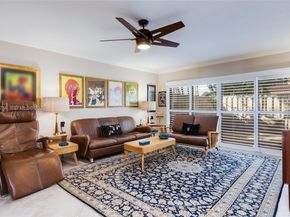 500 Bonnie Brae Way 17, Hollywood FL 33021