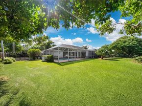 16900 SW 87th Ave, Palmetto Bay FL 33157