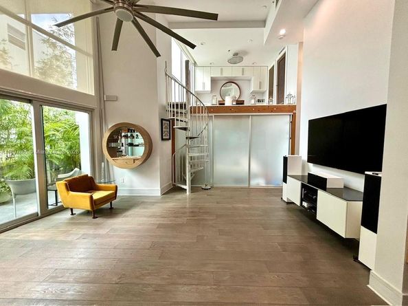 221 Jefferson Ave 4, Miami Beach FL 33139
