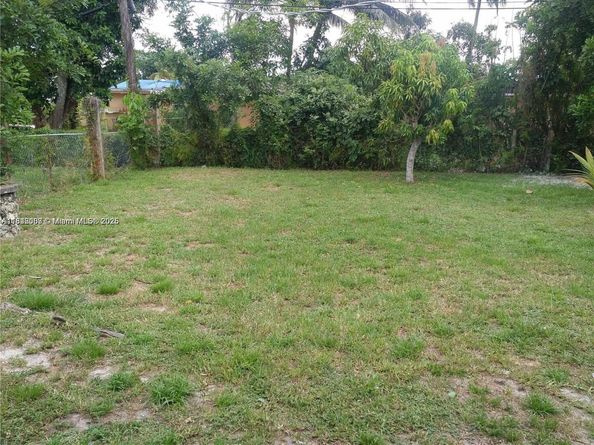 2840 SW 8th St, Fort Lauderdale FL 33312