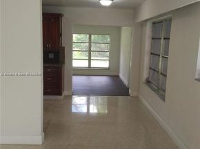 2840 SW 8th St, Fort Lauderdale FL 33312