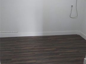 2840 SW 8th St, Fort Lauderdale FL 33312