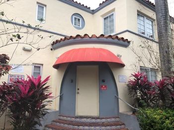 1450 Meridian Ave