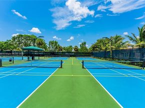 4330 Hillcrest Dr 519, Hollywood FL 33021