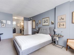 4330 Hillcrest Dr 519, Hollywood FL 33021