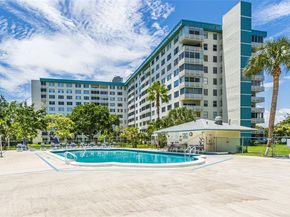 4330 Hillcrest Dr 519, Hollywood FL 33021