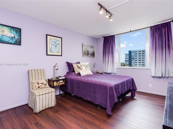 4330 Hillcrest Dr 519, Hollywood FL 33021