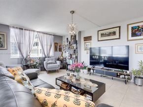 4330 Hillcrest Dr 519, Hollywood FL 33021