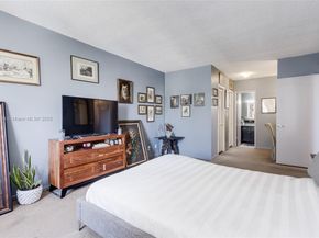 4330 Hillcrest Dr 519, Hollywood FL 33021