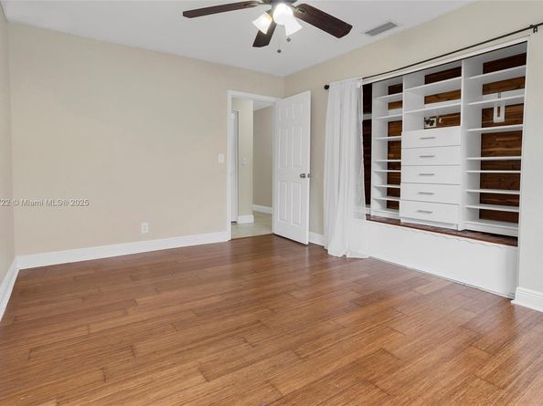 5031 SW 87th Ave, Cooper City FL 33328