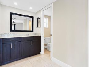 5031 SW 87th Ave, Cooper City FL 33328