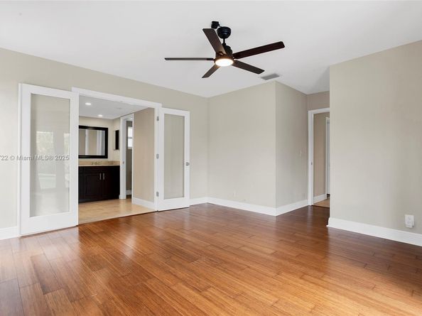 5031 SW 87th Ave, Cooper City FL 33328