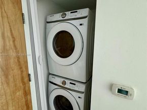 350 S Miami Ave 2912, Miami FL 33130