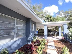 1711 NW 27th Ter, Fort Lauderdale FL 33311