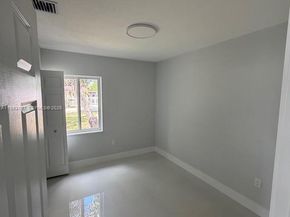 16441 NW 18th Ave, Miami Gardens FL 33054