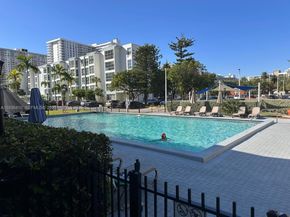 17560 Atlantic Blvd 109, Sunny Isles Beach FL 33160