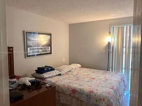 17560 Atlantic Blvd 109, Sunny Isles Beach FL 33160