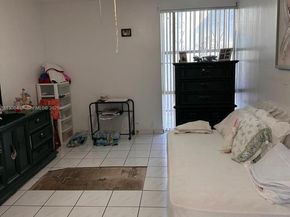 17560 Atlantic Blvd 109, Sunny Isles Beach FL 33160