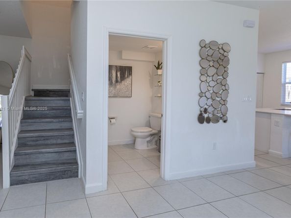 12561 NW 23rd Pl, Miami FL 33167
