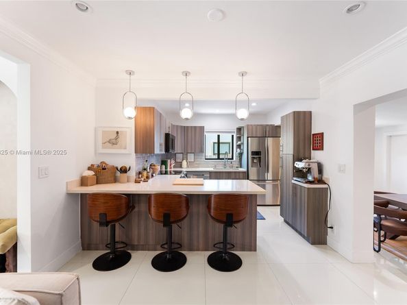 2485 SW 19th Ter, Miami FL 33145
