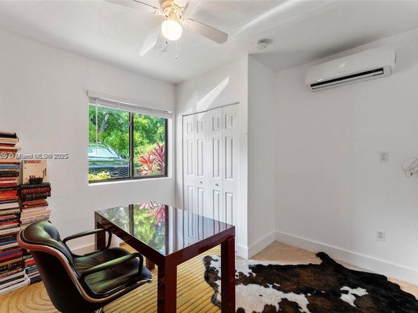 2485 SW 19th Ter, Miami FL 33145