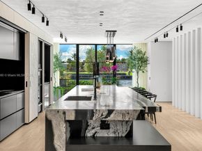 2401 Spanish River Rd, Boca Raton FL 33432