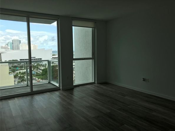 244 Biscayne Blvd 1104, Miami FL 33132