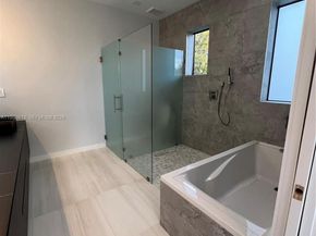 1533 SW 22 terrace, Miami FL 33145