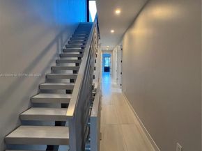 1533 SW 22 terrace, Miami FL 33145