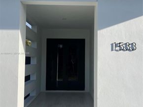 1533 SW 22 terrace, Miami FL 33145