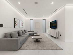775 NE 77th Ter, Miami FL 33138