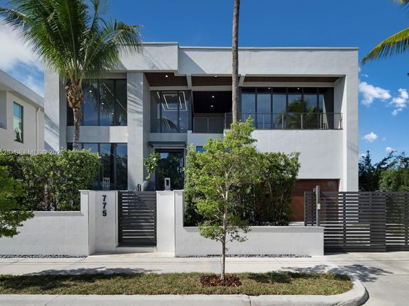 775 NE 77th Ter, Miami FL 33138