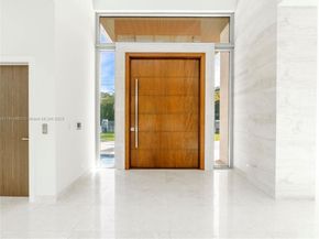 6720 SW 98th St, Pinecrest FL 33156