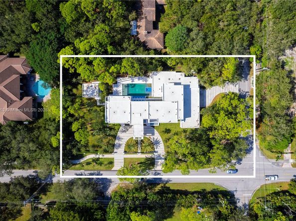 6720 SW 98th St, Pinecrest FL 33156