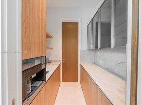 6720 SW 98th St, Pinecrest FL 33156