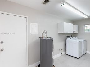 4430 NE 28th Ter, Lighthouse Point FL 33064