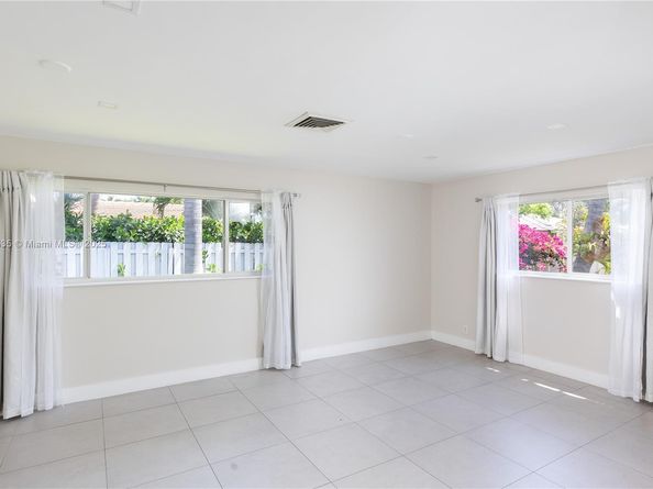 4430 NE 28th Ter, Lighthouse Point FL 33064