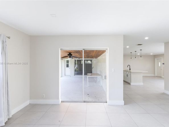 4430 NE 28th Ter, Lighthouse Point FL 33064